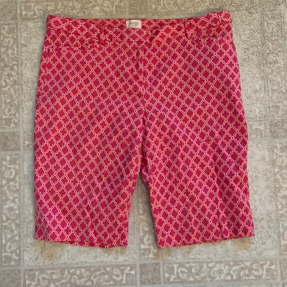Laundry by Design Pants - Women’s Bermuda shorts, size 8. EUC